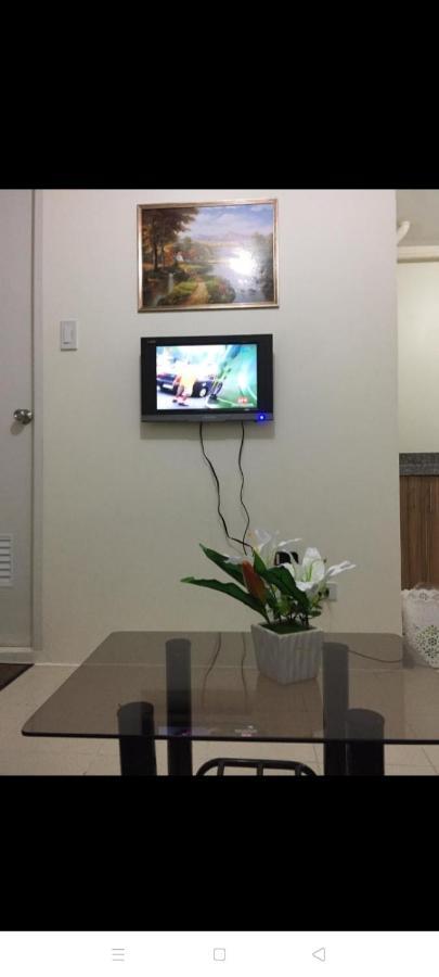 Urban Deca Tondo Manila By Gracey'S Place Unit 3 Exterior foto